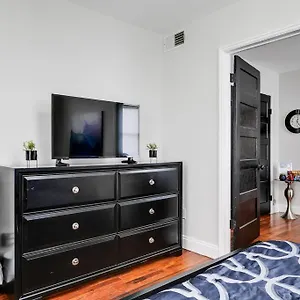 https://charming-happy-1-bed-oasis-rva-retreat-awaits.top-richmond-hotels.com